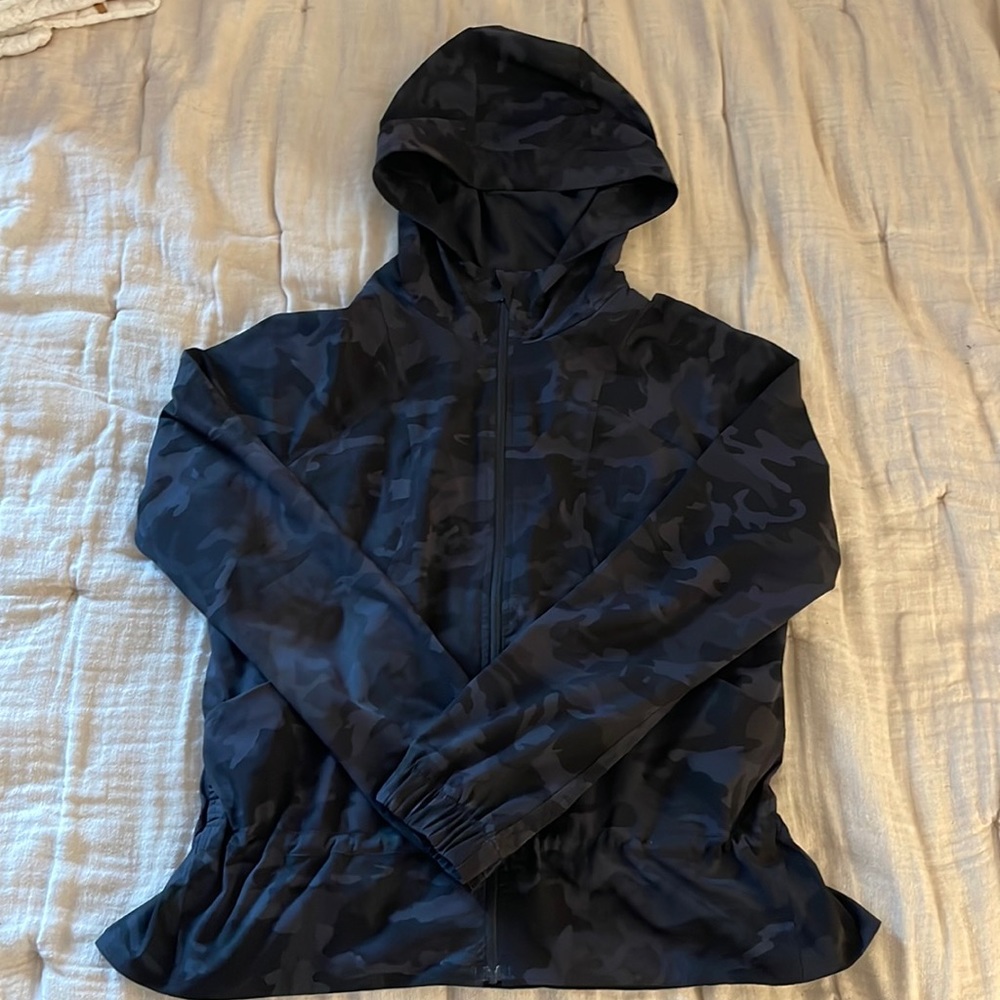 Lululemon camo windbreaker - 6